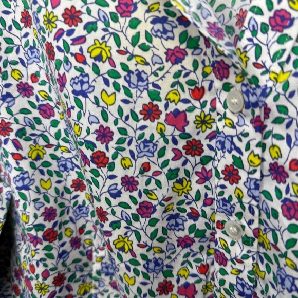 Talbots Women Floral Garden Short Sleeved Button Down Non Iron Shirt Size 16 EUC - Picture 2 of 6